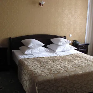 Hotel Mars, Malekhuv